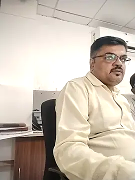Desi_Lodo_Gujju_Boy webcam