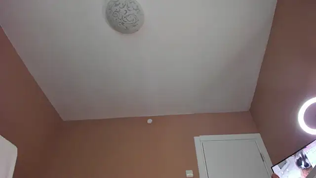 KaylaLaine webcam