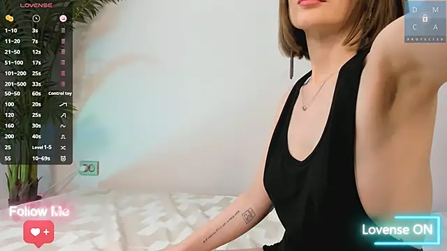 MinaDiamondd webcam