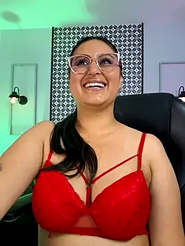 Amber_gold_ webcam