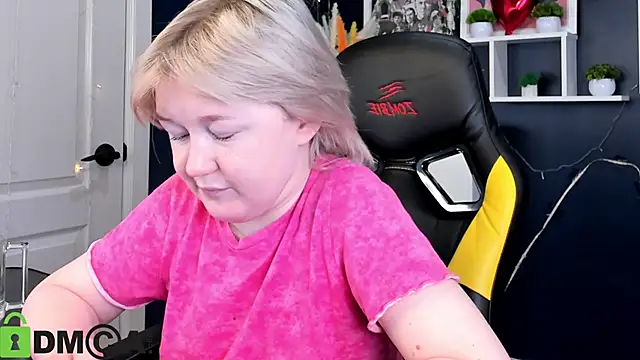 Sara_Robinson webcam
