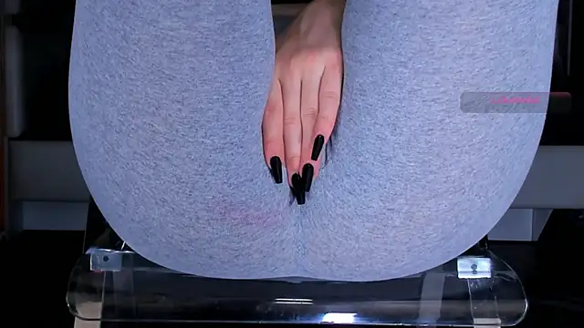 Cameltoe_squirt_inPants webcam