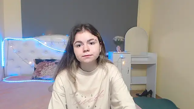 TinaRedly webcam