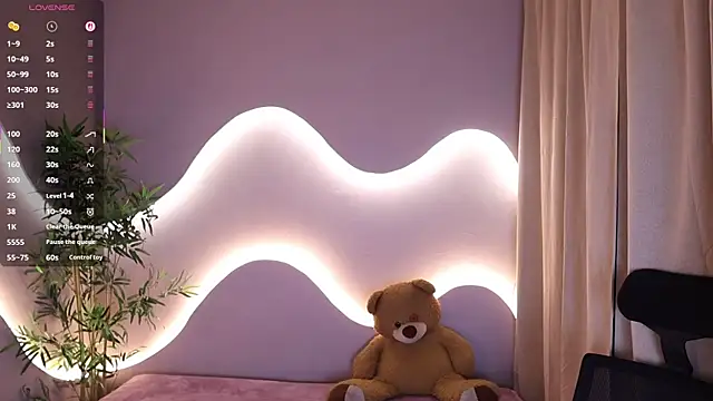 Emma_Lirys webcam
