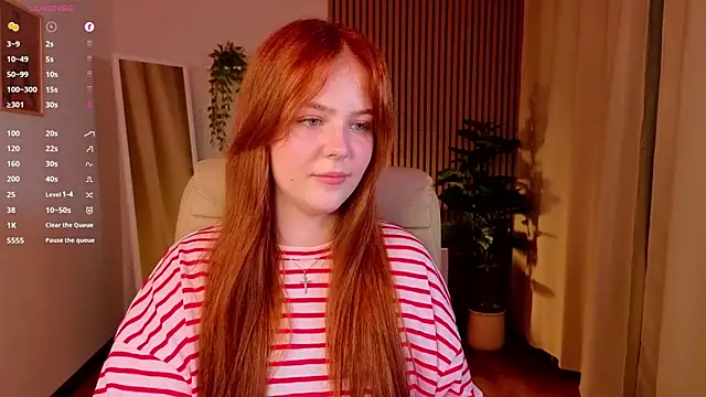 Elle_Funning webcam