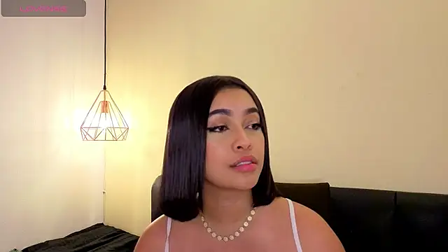 Chloe_monroee webcam