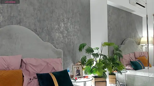 LisaCroft webcam