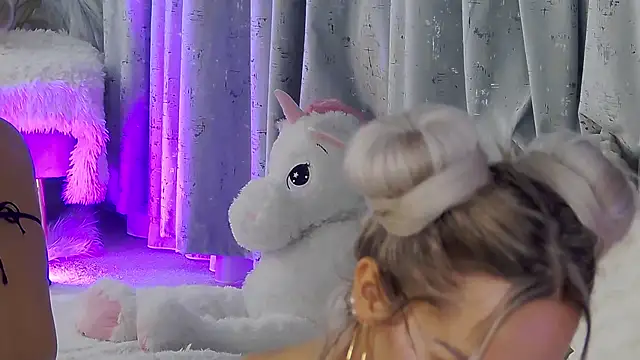 IsabelleEthan webcam