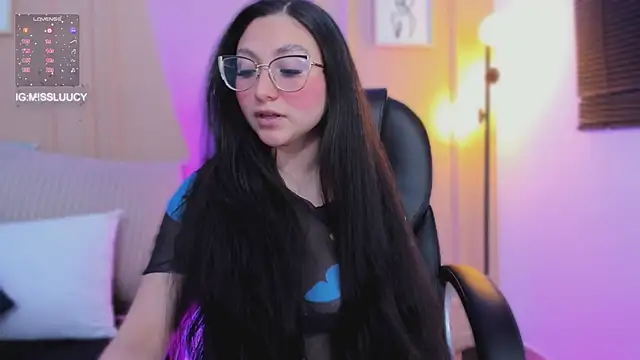 lucy_neil webcam