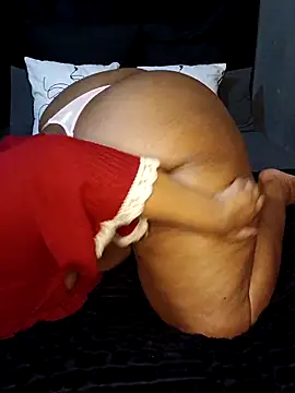 CURVEYDOLLXX webcam
