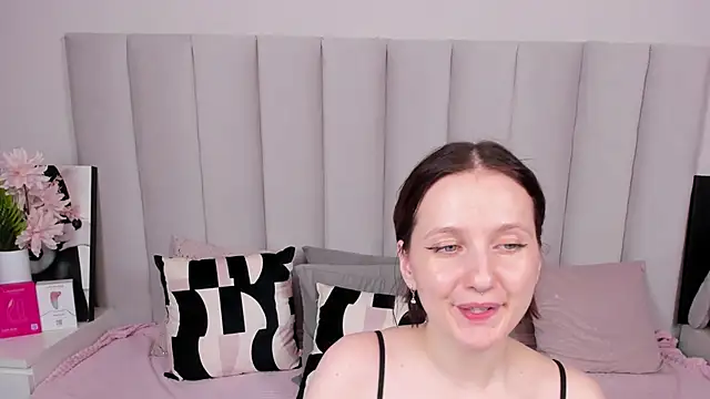 MiaKarlos webcam