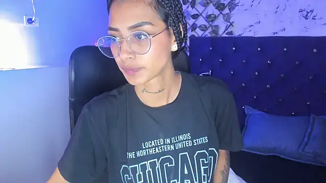 KarlaSlutSkinny__ webcam