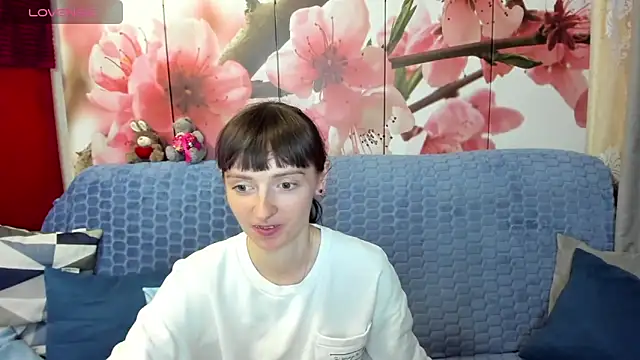 TayanaJons webcam