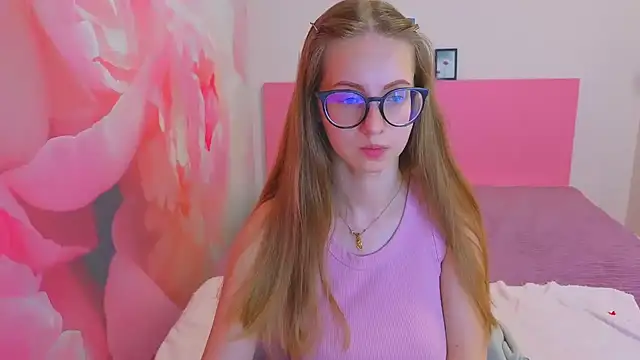 AliceAdams webcam