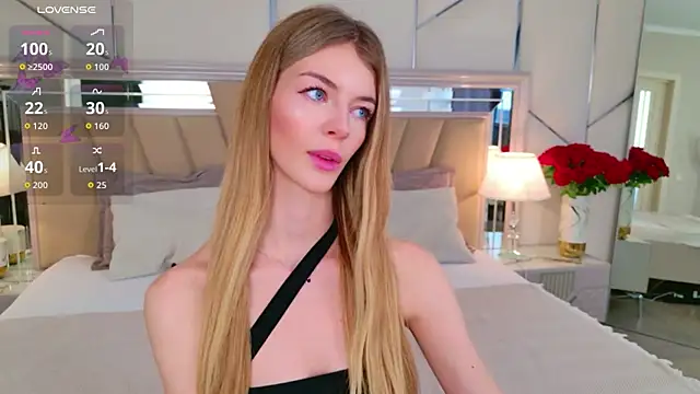 MeganMour webcam