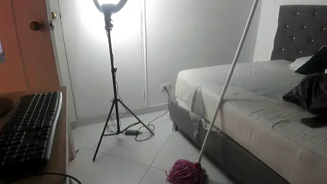 Tiffany_Delucci webcam