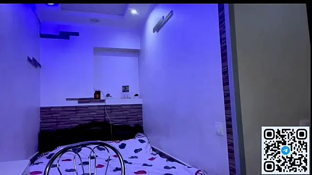 Dreamyblushfairy webcam