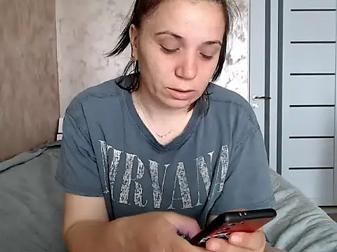 LorraGrey webcam