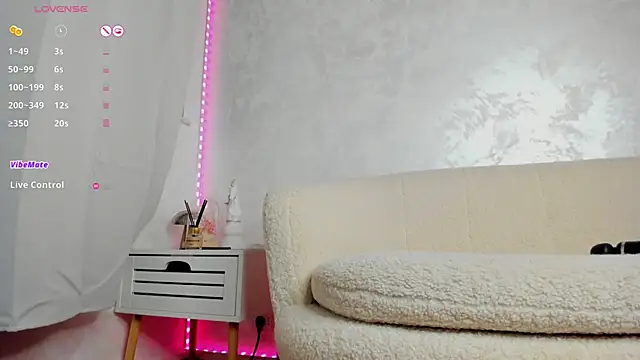 IvyTease_ webcam