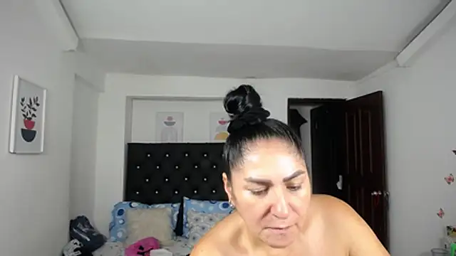 mature_bigboobs10 webcam