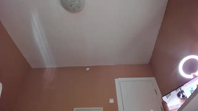 KaylaLaine webcam