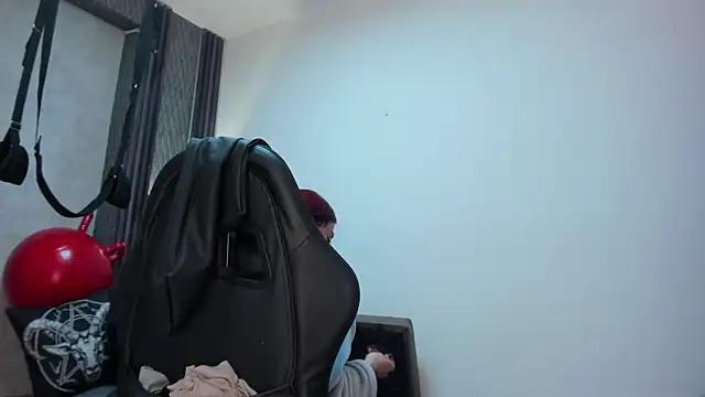 selene_red_ webcam