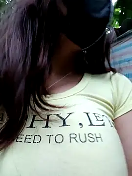 Rubyy_Nk webcam