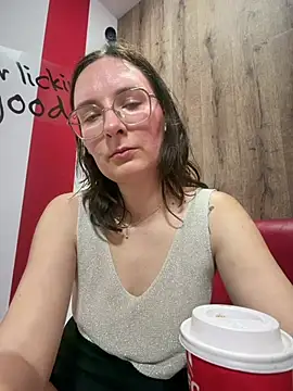 The_Snowwhitee webcam