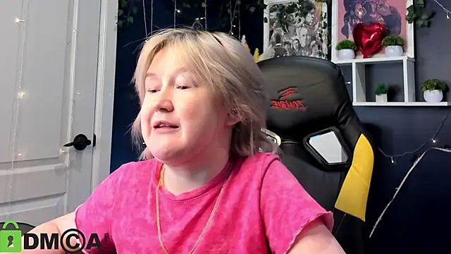 Sara_Robinson webcam