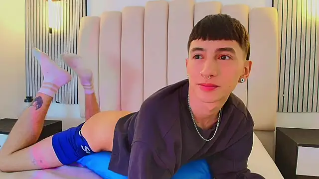 lian_cameron webcam