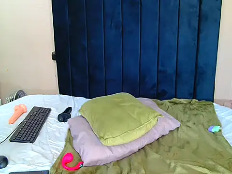 CaramelCandyxx webcam