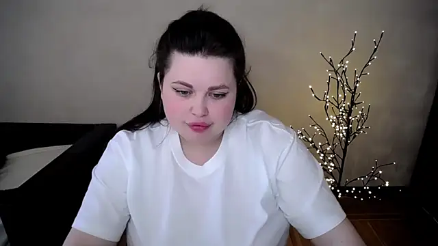 Emily_Mo webcam