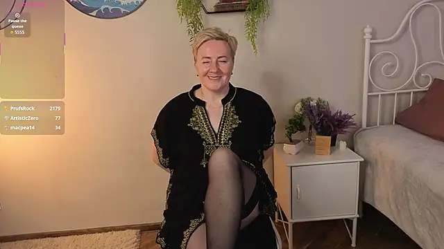 Nika_Smit webcam