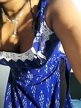 DIRTYSECRET_QUEEN_07 webcam