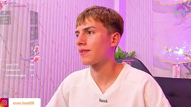 EVAN_TAY webcam
