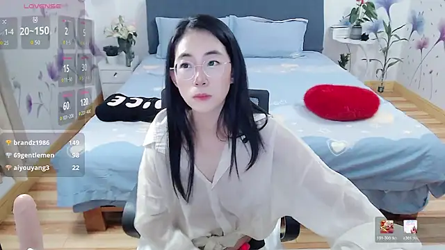 mila-baby-99 webcam
