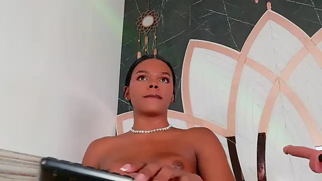 Gisela_Valencia webcam
