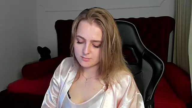 EllaBells webcam