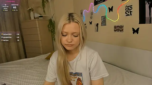 MidnightPoise webcam