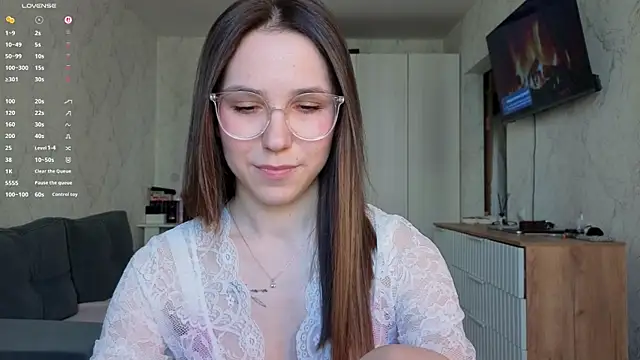 Honey_Peachy webcam