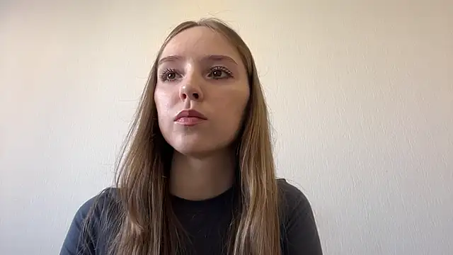 QueenBalensiefen webcam