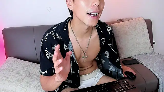 jacob_colliins webcam