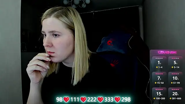 Olivia_Munk webcam