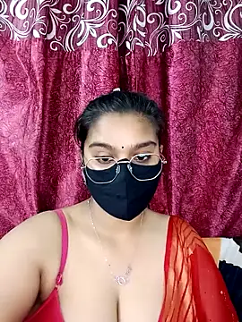 Webcam Model (Jasmine_jaaan)  is live.Free join now!