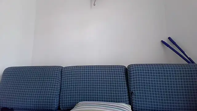 poppyinga1 (F milf) - Last to clear goal wins snap