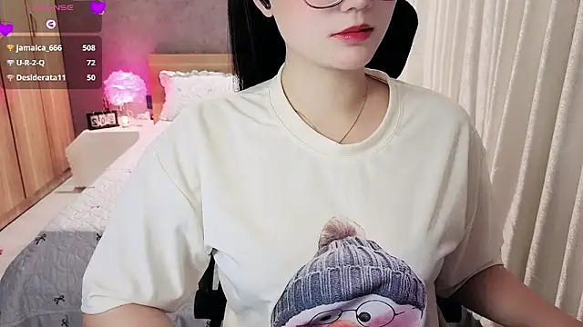 JENNIE-16 webcam