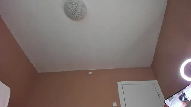 KaylaLaine webcam