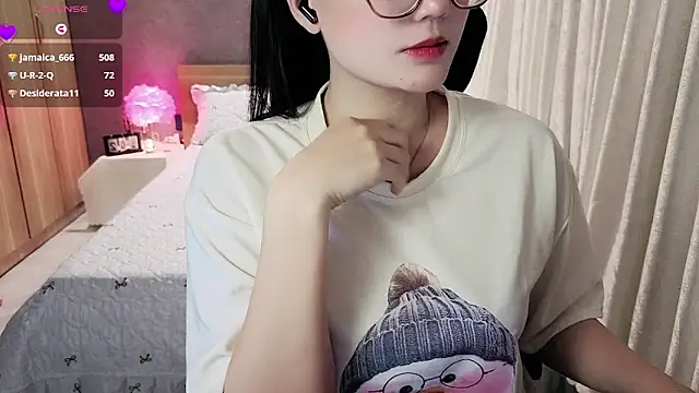 JENNIE-16 webcam