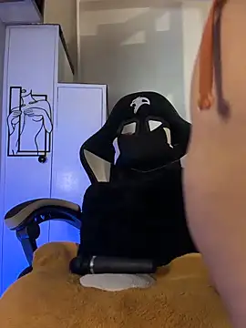 AsianMilfSheryl