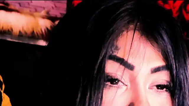 indian_dreamgirl webcam